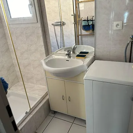 Holidayland 137 T3 Mezzanine 7 Couchages Climatise Narbonne-Plage