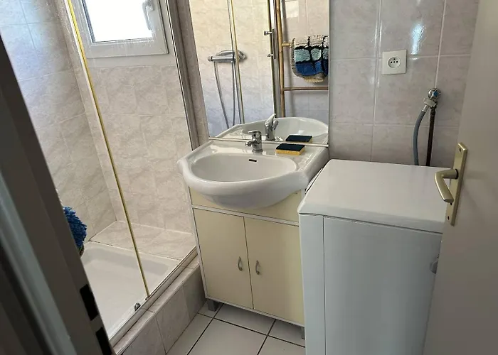 Holidayland 137 T3 Mezzanine 7 Couchages Climatise נרבון-פלאז'