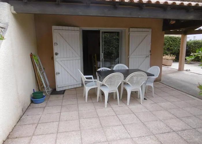 Holidayland 137 T3 Mezzanine 7 Couchages Climatise נרבון-פלאז'